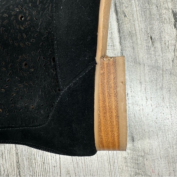 JACK ROGERS Ronnie Women's Suede Almond Toe Cut Out Ankle Booties #760 - Picture 10 of 14